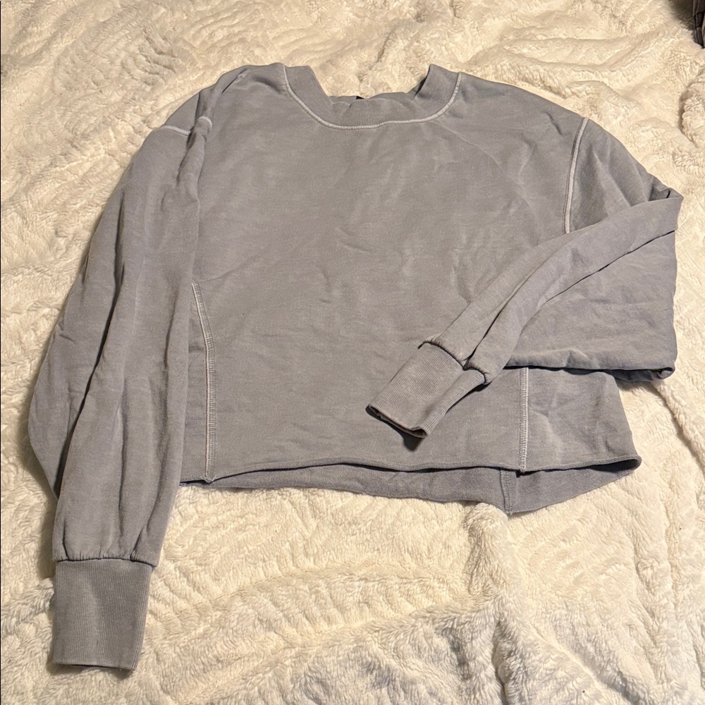 Forever 21 Light Gray Sweatshirt